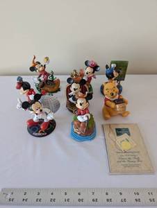 lot 78 image: Set of 7 Disney Figurines with Certificate - Mickey Mouse and Winnie the Pooh
