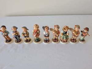 lot 88 image: Set of 9 Goebel Hummel Club Figurines with Original Markings