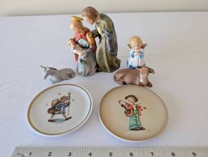 lot 91 image: Hummel Nativity Figurines and Collector Plates Set