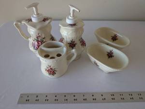 lot 138 image: 5-Piece Ceramic Floral Bathroom Accessory Set with Soap Dispensers and Holders