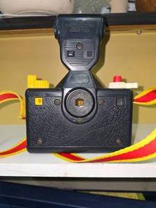 lot 14 image: Vintage Fisher Price toy camera