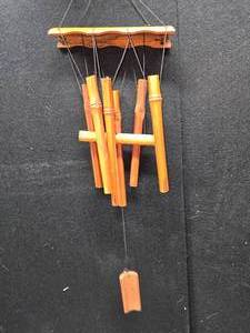 lot 121 image: Bambo Windchime
