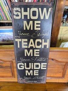 lot 39 image: Sign, Psalms 254