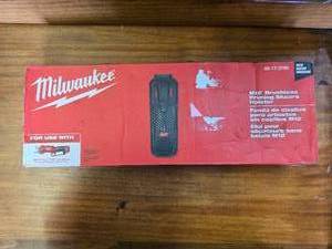 lot 42 image: NEW Milwaukee MIZ brushless pruning sheers holster