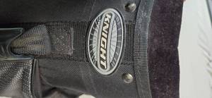 lot 27 image: Knight Golf Bag