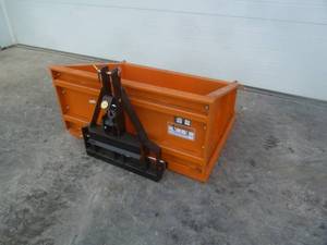 lot 148 image: Wolverine 3 Point Grade Bucket 47