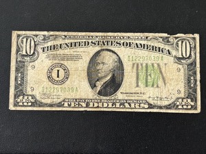 lot 13 image: 1934 A Green Seal $10 Dollar Federal Reserve Note