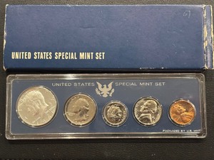 lot 86 image: 1967 Special Mint Set