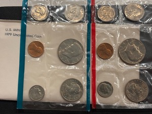 lot 96 image: 1979 P & D Mint Set