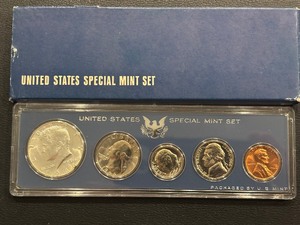 lot 85 image: 1966 Special Mint Set