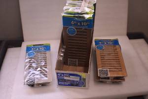 lot 2 image: Floor Registers