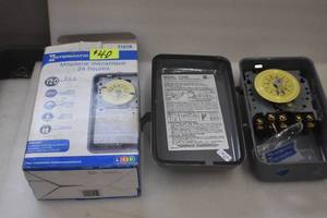 lot 26 image: Mechantical Time Switch