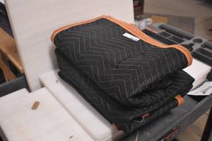 lot 67 image: Moving Blankets