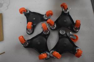 lot 70 image: WEN DL6300 6-Inch 300-Pound Capacity Furniture Moving Tri-Dolly Set (4 Pack)