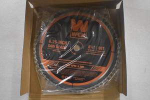 lot 79 image: WEN BL0860 8.25-Inch 60-Tooth Fine-Finish Carbide-Tipped Circular Saw Blade