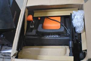 lot 105 image: WEN DT1516 16-Inch 15-Amp 2-in-1 Electric Dethatcher and Scarifier with Collection Bag