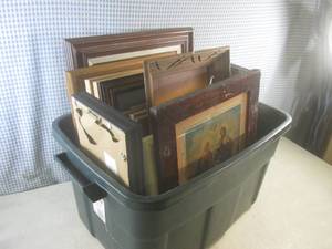 lot 103 image: (G-1) Tote of Assorted Framed Wall ...