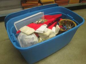 lot 107 image: (EW3) Large Tote Full of Assorted C...