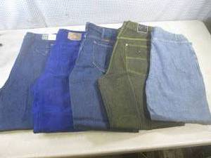 lot 98 image: (CSB) 5 Pair of Jeans - Weekends, C...