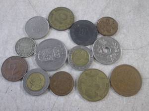 lot 124 image: (CNTR) Assorted Foreign Coins...