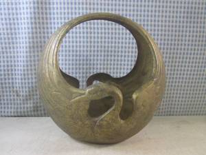 lot 142 image: (EC1) Vintage Brass Swan Planter  ...