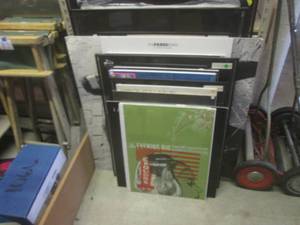 lot 201 image: (CS) Assorted Sleeved and Boarded M...