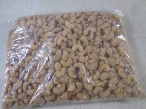 lot 282 image: (EC2) 2 Pounds of Cashews Roasted a...