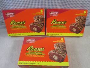 lot 300 image: (B-2) 3 Boxes of Reeses Peanut Butt...