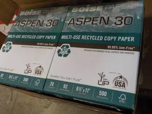 lot 11 image: Boise Aspen 30 White 5000 Sheets 8....