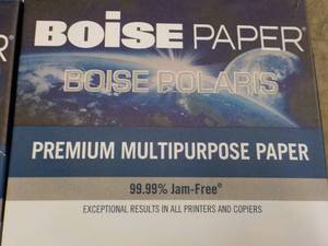lot 12 image: Boise Polaris 5000 Sheets White 8.5...