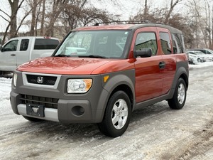lot 29 image: 2004 HONDA ELEMENT EX 2 Owner  All Wheel Drive (NO RESERVE)