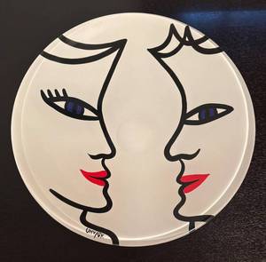 lot 13B image: LR - Kosta Boda Open Minds Art Glass Bowl by Ulrica Hydman Vallien