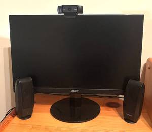 lot 41R image: O - Acer 22-Inch LCD Monitor with Logitech Speakers and Logi HD Webcam