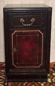 lot 73R image: BR2 - Petite Vintage Cabinet with Drawer and Door