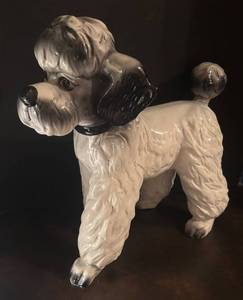 lot 98R image: O - Large Vintage Ceramic Poodle Dog Figurine