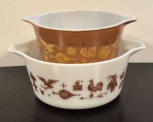 lot 347R image: LR - Set of 2 Vintage Pyrex Cinderella Mixing Bowls Americana Brown and White