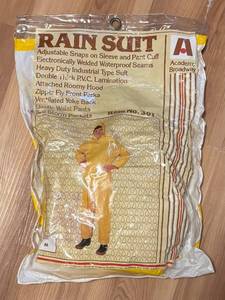lot 377R image: LL  - Academy Broadway Rain Suit Size M with Hood and Storm Pockets