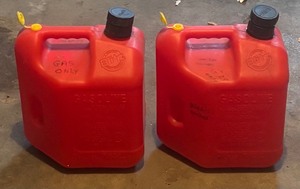 lot 408R image: G - Pair of 2 Gallon Red Plastic Gas Cans
