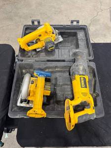 lot 1048 image: DeWalt Power Tool Lot