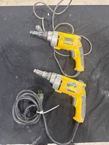 lot 1066 image: DeWalt DW268 Screwguns (2)