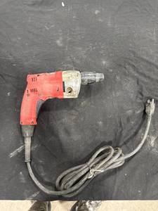 lot 1071 image: Milwaukee Magnum Screwdriver
