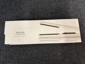 lot 7 image: LAnge Hair Straightener - White