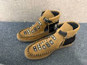 lot 13 image: Womens Coach Roccasin - Size 7.5M