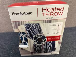 lot 58 image: Brookeston Heated Throw Blanket - 50 X 60