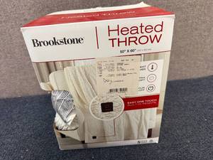 lot 59 image: Brookeston Heated Throw Blanket - 50 X 60