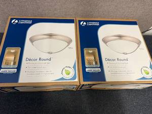 lot 87 image: 2 Packs Of Lithonia Lighting D�cor Round Lights