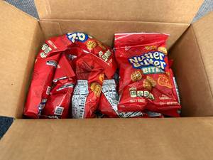 lot 177 image: Box of Nutter Butter Snacks