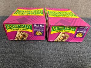 lot 217 image: 2 X 16Ct Boxes Of Nature Valley Fruit & Nut Bars