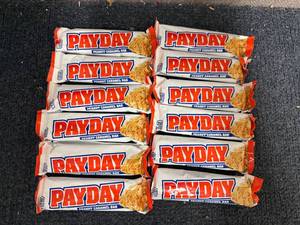 lot 250 image: 12 Payday Peanut Bars