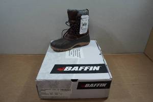 lot 2 image: Baffin Yellowknife Cuff Womens Winter Boots - Size 9